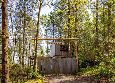 Maison unique dans la forêt avec bain à remous - 32