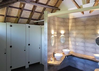 Tinyhouse glamping op minicamping met bistro - 11