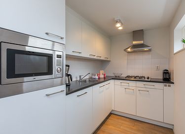 Villa de plage moderne avec sauna et jardin ensoleillé - 8