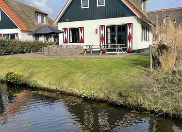 Stimmungsvolles Ferienhaus mit Whirlpool