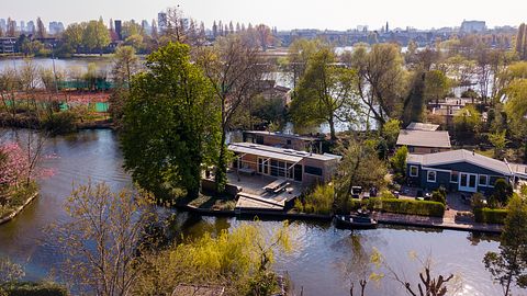 Schöne Hütte am Wasser in Rotterdam - 3