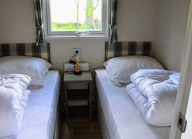 4-person vacation chalet in the middle of the Veluwe - 13
