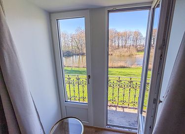 Castle room with romantic balcony - 5