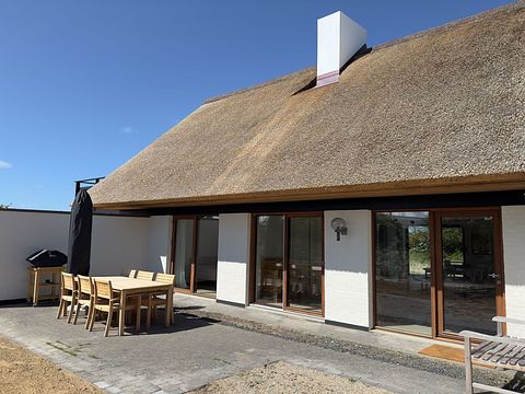 Casa vacanze con tetto di paglia e vista mare - 2