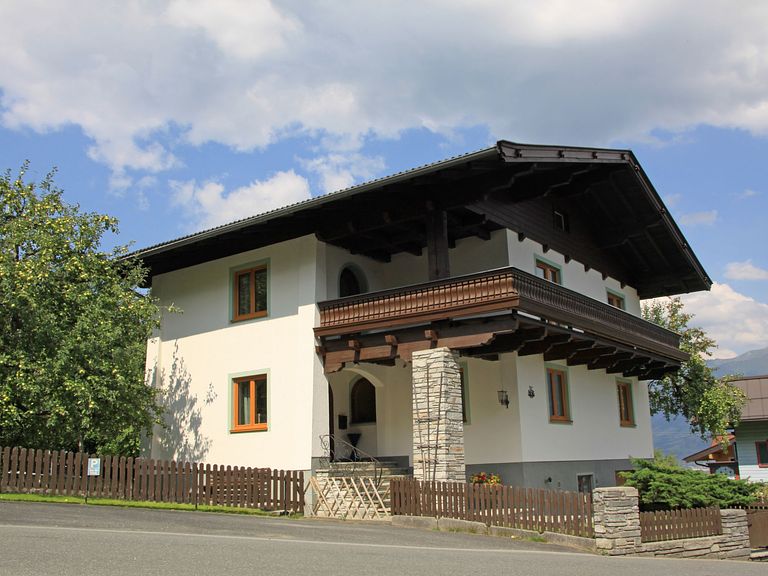 10-persoons vakantiehuis in Kaprun - 1