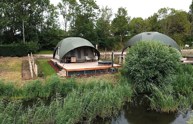 Romantische glamping lodge met privé hottub - 1