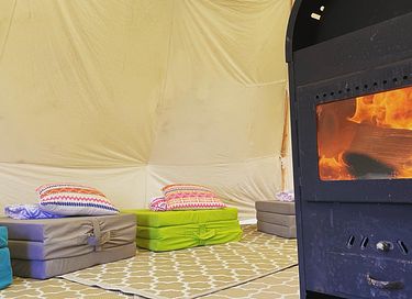 Slapen in een indiaanse tipi voor 6 personen - 6