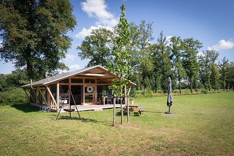 Luxe familielodge met hottub in Twente - 2