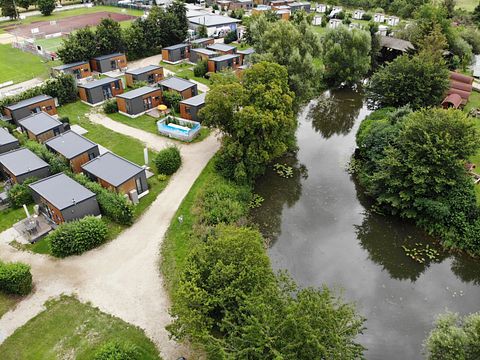 Petite maison dans une zone boisée - 2