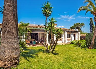 Group accommodation in Marbella with pool - 23