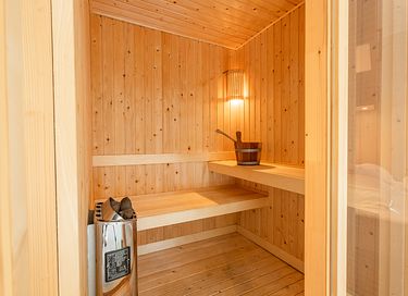 Wellness-Hütte mit Sauna und Whirlpool im Wald - 7