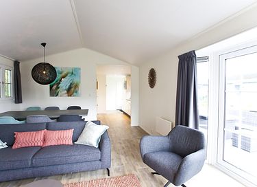 Vrijstaand vakantiehuisje dichtbij een meer - 6