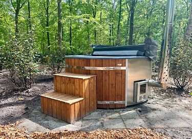 Forest cabin with hot tub, sauna and wood stove - 24