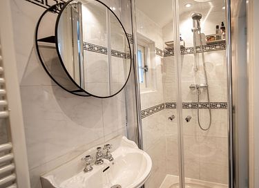 Nature cottage with private sauna in Laren - 11
