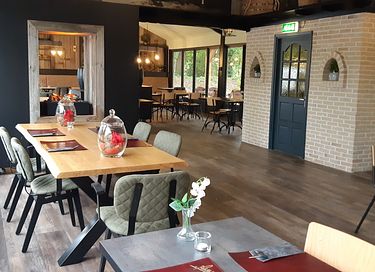 Overnachten in een unieke grasdakwoning - 17