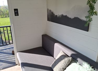 Shepherds hut near Namur - 8