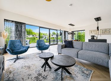 Spacieuse villa sur l'eau pour 6 personnes - 3