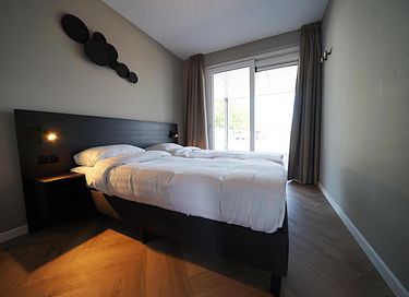 Groot appartement (12p) bij het water - 11