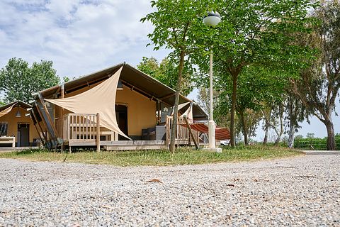 5-person glamping tent on the Costa Brava - 3