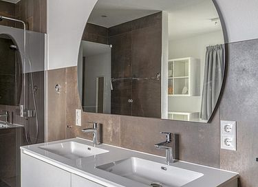 Luxe villa met sauna aan het water - 15