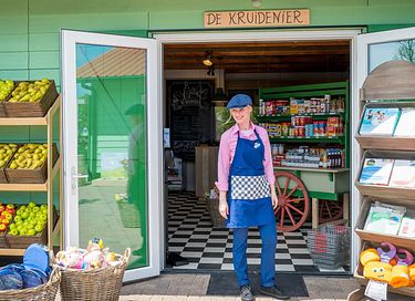 Familiewoning met uitzicht op natuurplas - 52