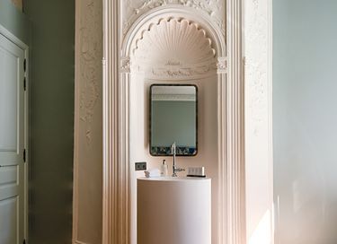 Luxury suite in old Maastricht monastery - 4