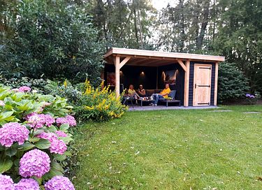 Stimmungsvolle Ferienwohnung direkt am Wasser - 24