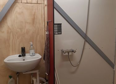Séjour dans une cabane de berger à la ferme - 13