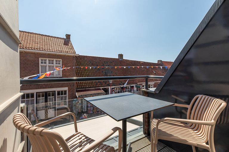 Four-person apartment in Zoutelande - 1