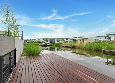 Vacation villa with swimming jetty - 28