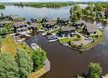 Family villa with wellness on the Sneekermeer - 29