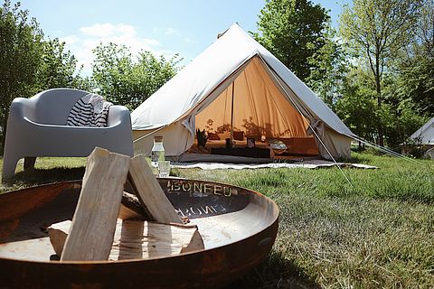 Luxe Glamperen in sfeervol ingerichte tent - 2