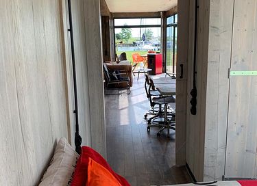 Special stay in a luxury Glamtainer - 5