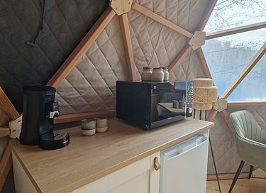 Maison dôme panoramique au bord de l'eau - 5