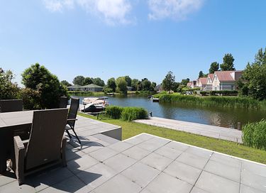 Spacious house on park near the IJsselmeer - 18