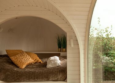 Tiny house with hot tub and a beautiful view - 8