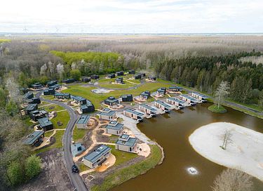 Luxuriöses Glampingzelt (7 Pers.) mit Whirlpool - 11