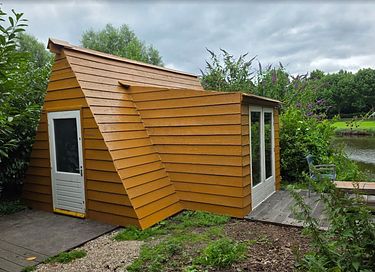Tiny house avec terrasse au bord de l'eau