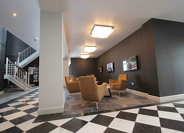 Hotel boutique en una antigua villa fabril - 24