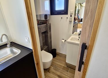 Tiny house on the water near Leeuwarden - 20