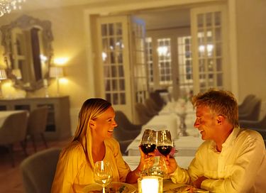 Romantische bubble tent met privé wellness - 38