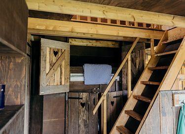 Robuste Lodge für 8 Personen mit Holzofen - 12