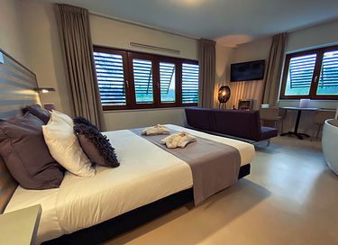 Luxe suite met bad in uniek boshotel - 6