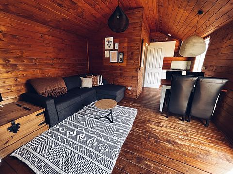 Maison de camping avec véranda sur l'eau - 3