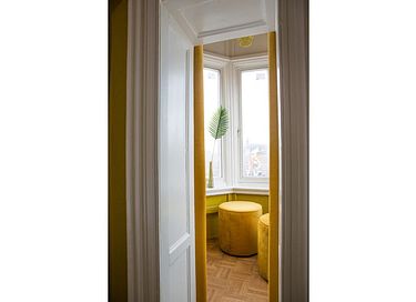 Romantic tower room in monumental building - 11