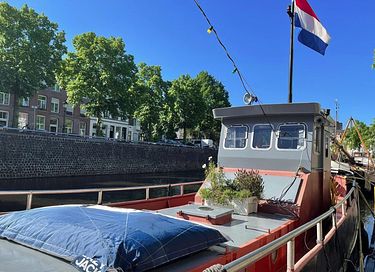 Sleeping on an IJsselmeer cutter in Den Bosch - 4