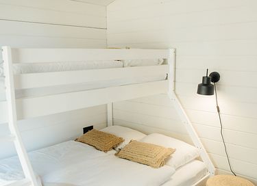 Cottage avec jacuzzi et vue sur un lac - 28