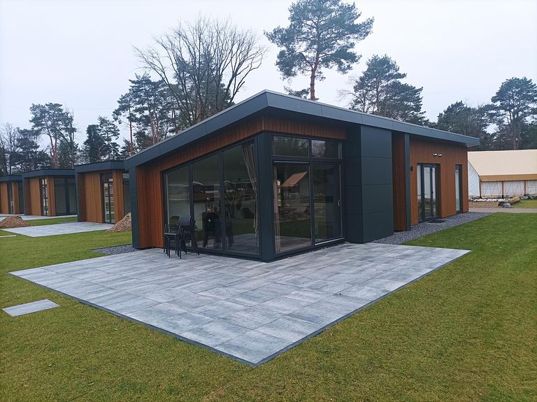 Chalet bij het water op een leuk park - 1