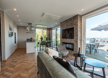 Ruime vakantiewoning vlakbij het water - 10