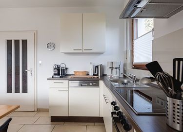 Maison de campagne spacieuse avec sauna privé et cabane de barbecue - 11